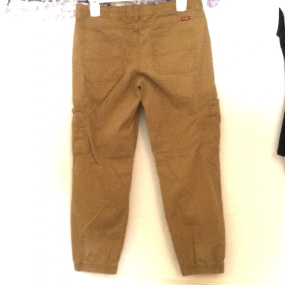 Boys wrangler Brown Cargo Pants with Elastic Ankles. - Picture 4 of 8